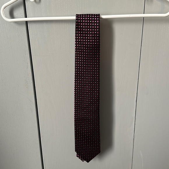 Beautiful Jos A Banks tie - Picture 1 of 3